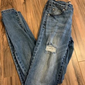 Refuge jeans size 0 great condition